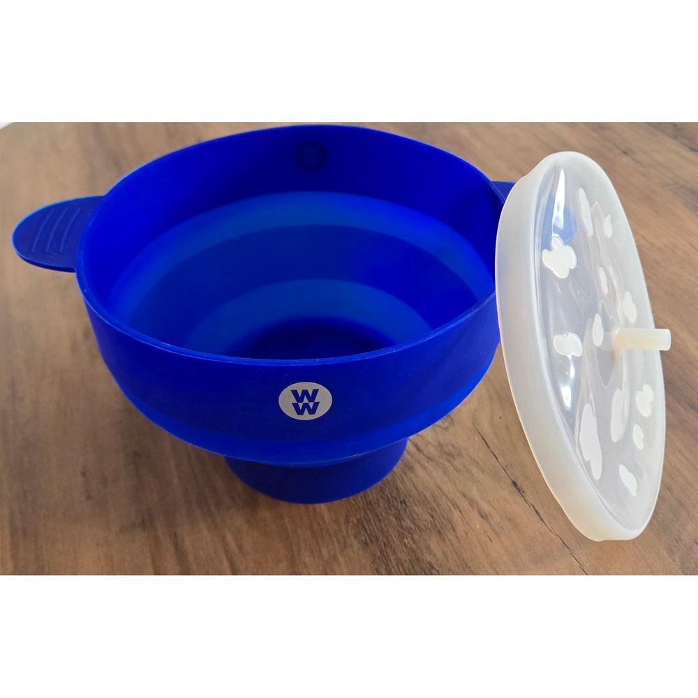 Weight Watchers WW Blue Silicone Collapsible Microwave Popcorn Popper with Lid